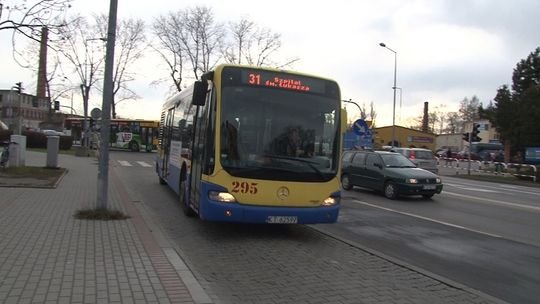 11 linii autobusowych zmienia rozkład jazdy