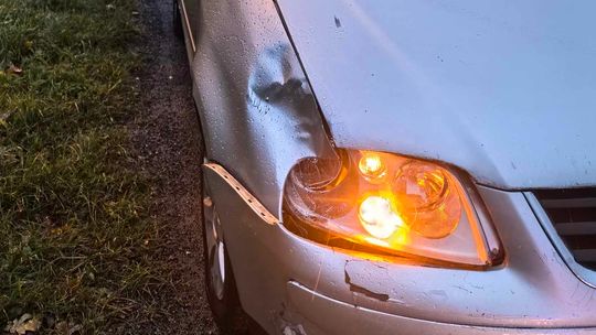 16-latka w ciężkim stanie przewieziona do szpitala po potrąceniu przez samochód 16-latka w ciężkim stanie przewieziona do szpitala po potrąceniu przez samochód