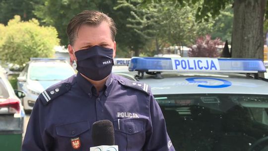 20 policjantów z Krakowa przeszło testy na koronawirusa po kontakcie z zakażonym oficerem. Wyniki były negatywne