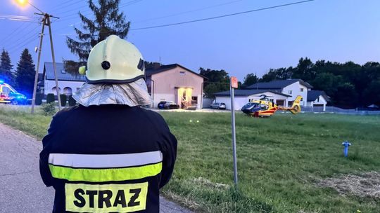 3-letnia dziewczynka pogryziona przez psa w Maszkienicach. Do szpitala zabrał ją śmigłowiec LPR