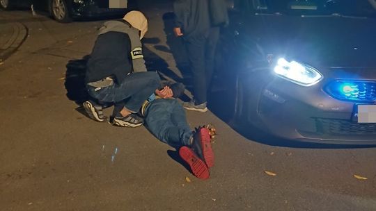 43-letni sprawca włamań i kradzieży zatrzymany przez tarnowskich policjantów