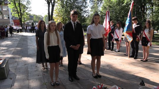 87 lat temu wybuchła II wojna światowa. Powiat dąbrowski upamiętnił tę rocznicę