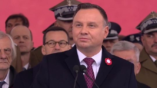 A. Duda: Pod biało-czerwonym sztandarem jest miejsce dla każdego z nas