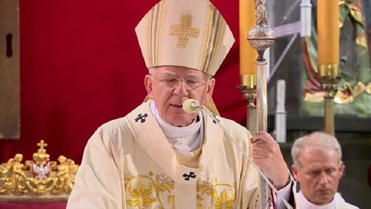 Abp. M. Jędraszewski o „tęczowej zarazie”