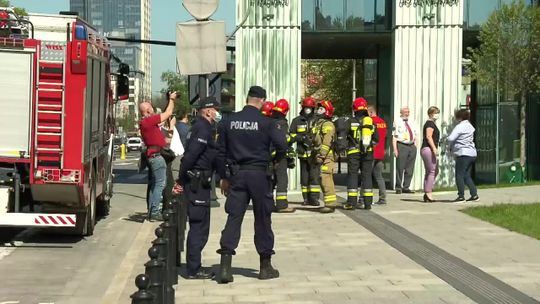 Alarmy bombowe w Warszawie. Ewakuowano około 40 budynków, w tym Sąd Najwyższy