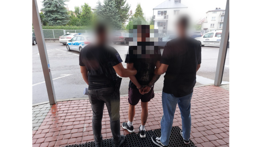 Areszt dla sprawcy wypadku. Był pijany i uciekł z miejsca zdarzenia