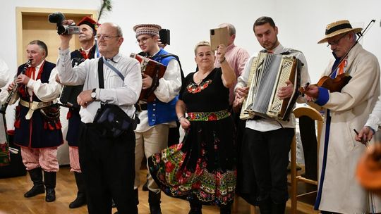 Babski Comber w Joninach