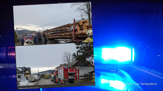 Bale drzewa spadły na samochód osobowy. Ranny kierowca trafił do szpitala