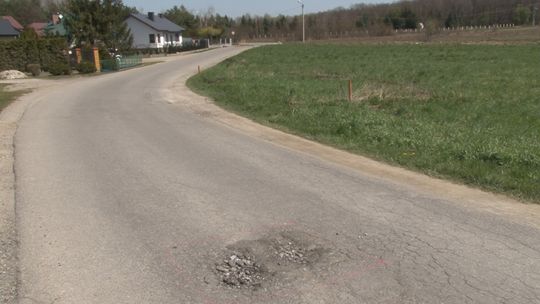 Będą remonty dróg w gminie Tarnów. Część środków na inwestycje pochodzi z rządu 