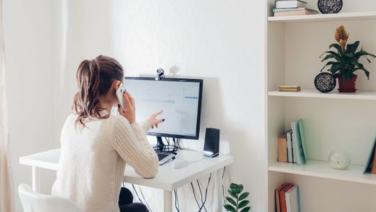 Bez służbowych telefonów i maili po pracy. Tego chcą związkowcy 