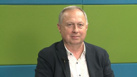 Biało-Czerwona nas łączy ponad podziałami - przekonuje Wójt Grzegorz Kozioł