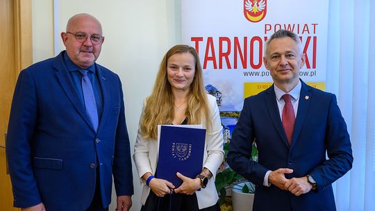 Biega po całym świecie – nagroda dla mieszkanki Łęgu Tarnowskiego