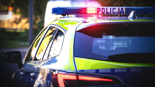 Bocheńscy policjanci zatrzymali trzy osoby, które miały dokonać rozboju