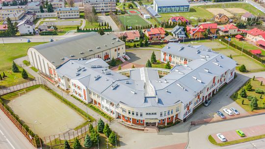 Brzesko: hala sportowa przy „Koperniku” przejdzie gruntowną modernizację