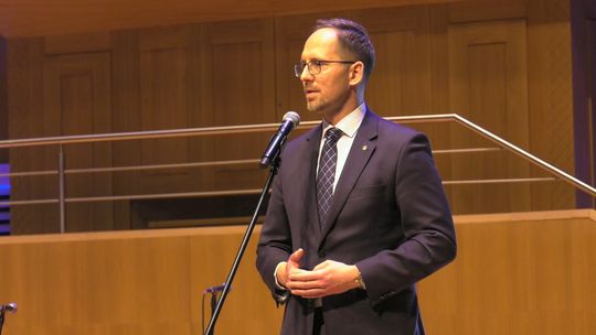 "Budujemy nowy dom" – Jakub Kwaśny podsumowuje rok na stanowisku prezydenta Tarnowa "Budujemy nowy dom" – Jakub Kwaśny podsumowuje rok na stanowisku prezydenta Tarnowa