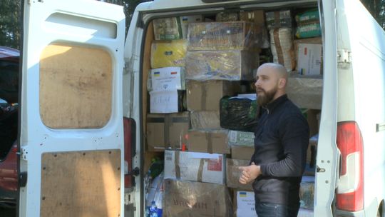 Bus pełen darów wyruszył na Ukrainę, został zapełniony dzięki zbiórce, którą zorganizowali tarnowscy myśliwi