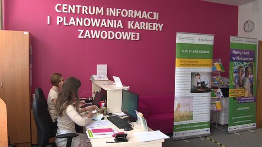 Chcą, by tarnowianie byli pożądanymi pracownikami. Wojewódzki Urząd Pracy w Krakowie zachęca do udziału w wielu projektach