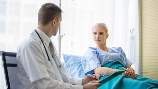 Czy osoby po radioterapii lub chemioterapii mogą bezpiecznie używać szczoteczki sonicznej? Czy osoby po radioterapii lub chemioterapii mogą bezpiecznie używać szczoteczki sonicznej?