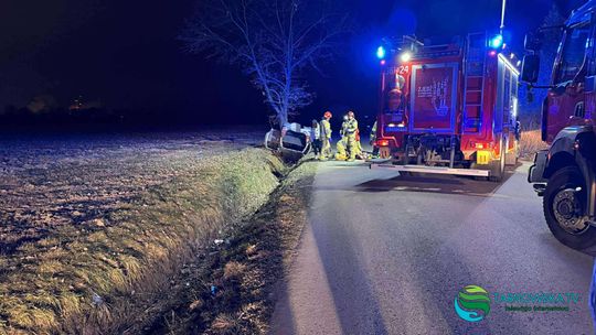 Dachowanie samochodu w Tarnowie. Poszkodowana kierująca w szpitalu! Dachowanie samochodu w Tarnowie. Poszkodowana kierująca w szpitalu!