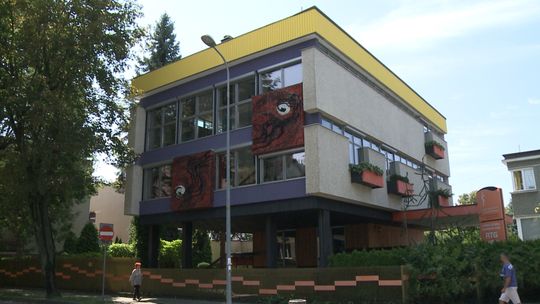 Dom Książków w Tarnowie na sprzedaż. Czy ministerstwo uratuje modernistyczną perełkę?
