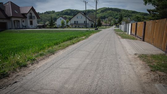 Duże pieniądze trafią do Olszyn. Ta droga wreszcie zostanie wyremontowana