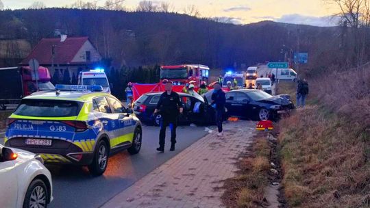 Wypadek ze skutkiem śmiertelnym w Tymowej. Reanimowany mężczyzna zmarł w szpitalu