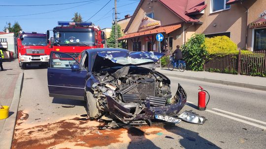 Dwie osoby trafiły do szpitala po wypadku w Szczucinie