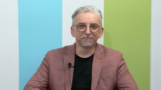 Dyplomy absolwentów tarnowskiego „Plastyka” na wystawie w BWA w Tarnowie