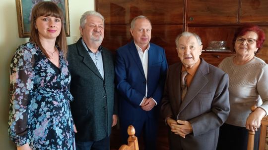 Eugeniusz Michalik z Woli Rzędzińskiej obchodził setne urodziny! Eugeniusz Michalik z Woli Rzędzińskiej obchodził setne urodziny!
