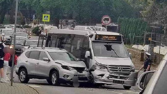 Bochnia. Wypadek na ul. Konstytucji 3 maja. Jedna osoba została poszkodowana