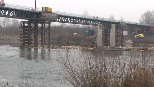 Firmy chcą remontować most w Ostrowie, powiat tarnowski wciąż czeka na decyzję rządu ws. finansowania