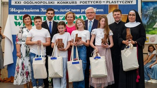 Gala Laureatów ogólnopolskiego konkursu o bł. Karolinie