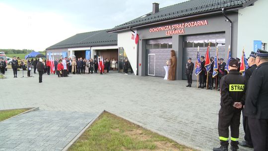 Gminny Dzień Strażaka połączony z otwarciem remizy OSP i Domu Kultury w Łękawce Gminny Dzień Strażaka połączony z otwarciem remizy OSP i Domu Kultury w Łękawce