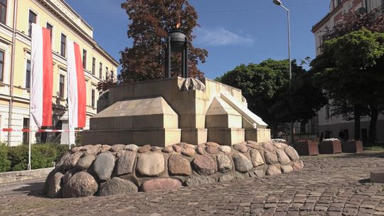 Grób Nieznanego Żołnierza w Tarnowie przejdzie renowację Grób Nieznanego Żołnierza w Tarnowie przejdzie renowację