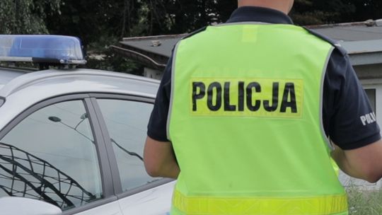 Hubenice/Bolesław. Policjanci zatrzymali prawo jazdy piratowi drogowemu