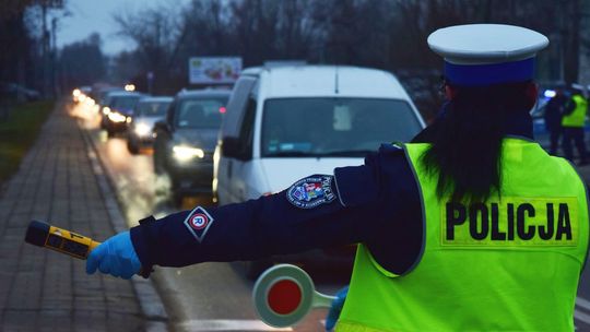 Jadąc na miejsce kolizji bocheńscy policjanci odnaleźli zaginionego w sąsiednim powiecie 70-latka