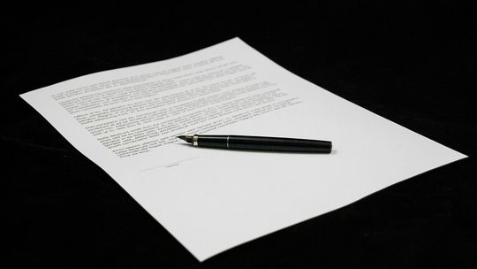 Jak napisać aneks do umowy pożyczki?