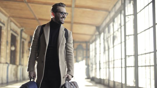 Jak wybrać pojemną i solidną walizkę kabinową?