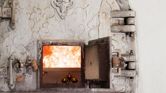 Jaka stal żaroodporna do pieca? Przegląd gatunków H5M, H6S2, H13JS, H18JS, H24JS oraz H25T