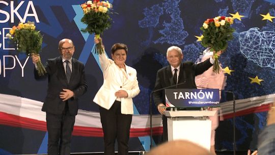 Jarosław Kaczyński na konwencji wyborczej PiS w Tarnowie