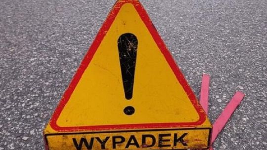 Jodłówka Tuchowska. Dwie osoby potrącone przez samochód Jodłówka Tuchowska. Dwie osoby potrącone przez samochód