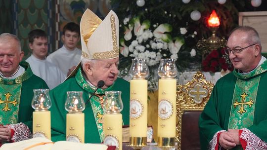 Jubileuszowe obchody z udziałem Księdza Kardynała w Szczucinie Jubileuszowe obchody z udziałem Księdza Kardynała w Szczucinie