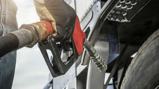 Kiedy niższe ceny na stacjach paliw? 