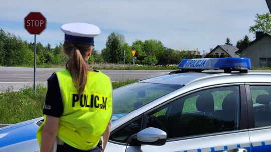 Kierujący bmw przekroczył prędkość w Szczucinie. Samochód wcześniej zabezpieczyła policja