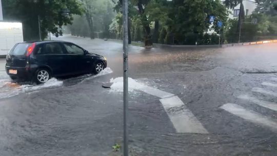 Mościce znów zostały zalane. O problemie rozmawiano na sesji Rady Miejskiej w Tarnowie
