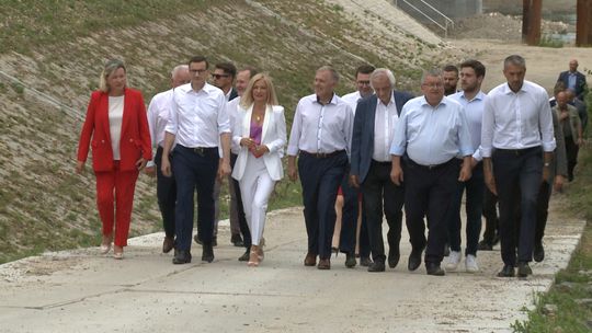Most w Ostrowie oficjalnie otwarty! Wizytował go premier Mateusz Morawiecki 