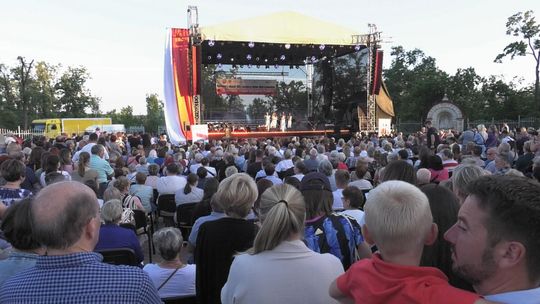 Muzyczne zwieńczenie Święta Wojska Polskiego – Akademia Ciupaga w Dąbrowie Tarnowskiej