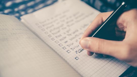 Na czym polega metoda Assessment Center i kiedy się ją stosuje?