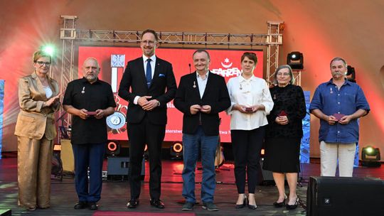 Nagrody Miasta Tarnowa w Dziedzinie Kultury rozdane. Uhonorowano artystów, animatorów i mecenasów kultury