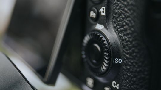 Najlepsze ustawienia aparatu do fotografii produktów